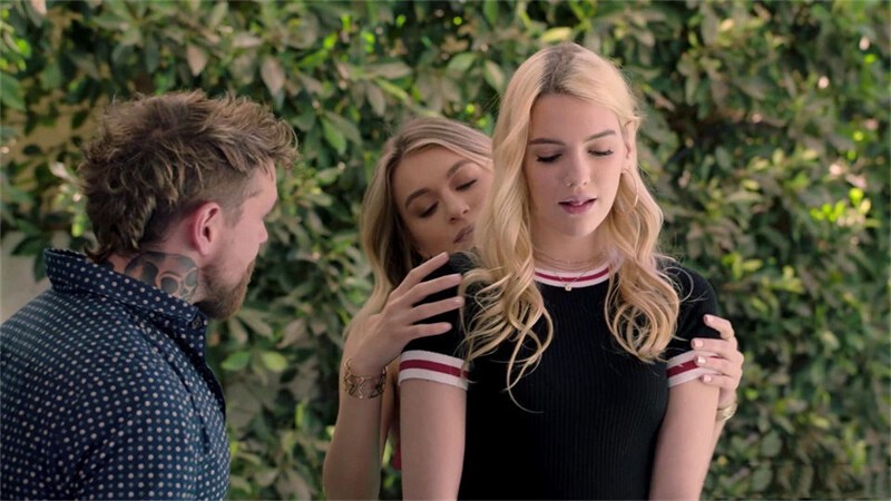 56OB5Yqb77ya5ryC5Lqu5aa55a2Q6ZqP5pe26YKA6K+357qm5Lya77yM5Lik5Liq6auY5oyR5Liw6IW055qE5p6B5ZOB5bCk54mp5LiA6LW35YGa54ix5ZWq5ZWq54i957+75aSpW01QNC8zLjE5R0Jd