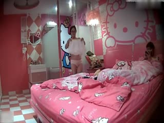 6LaF55yf5a6e5oOF5L6j5byC5Zyw5peF6aaG6KKr5YG35ouN5b2x54mH5aSW5rWB