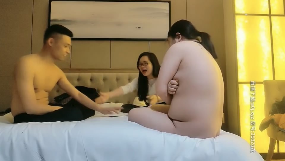 56OB5Yqb77yaU1RQMTQxNDkg6YWS5bqX57qm5Lya5Lik5Liq6Imv5a625bCR5aaH5omT54mM6L6T5LqG5Lik5Liq5LiA5Z2X6KKr6I2JW01QNC85MDcuNE1CXQ==