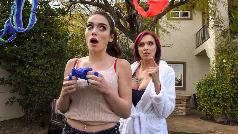 YW5uYSBiZWxsIHBlYWtzIGFuZCBhc2hseSBhbmRlcnNvbiBicmVha2luZyBpbiBteSBuZXcgZ2lybGZyaWVuZA==