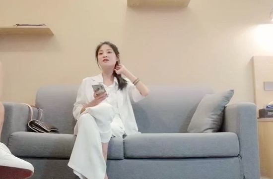 6Ieq5bex57qm55qE5ZCr5rOq5Lmf6KaB5bmy77yM5LiA5a6a6KaB6ISx5LqG6aqM6LSn5ZWK77yM6IOG5aSn55qE6L+b