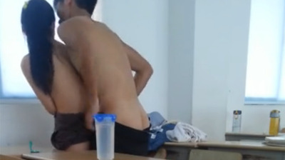 6auY5Lit5oOF5L6j5pS+5a2m5ZCO5Zyo5pWZ5a6k5YG35YG35YGa54ix6Ieq5ouNMQ==