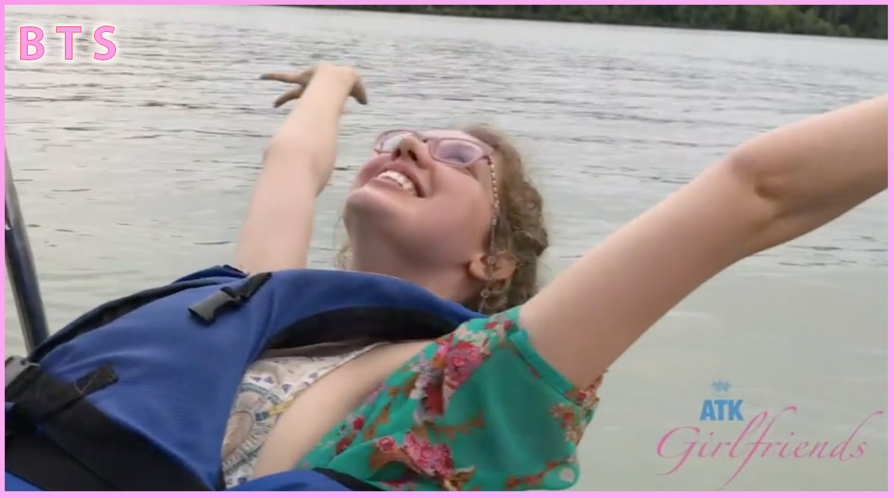 Y29zbWlkIGVsZW5hIHBhcmtvdiBlbGVuYXMgaGFzIGEgc21va2U=