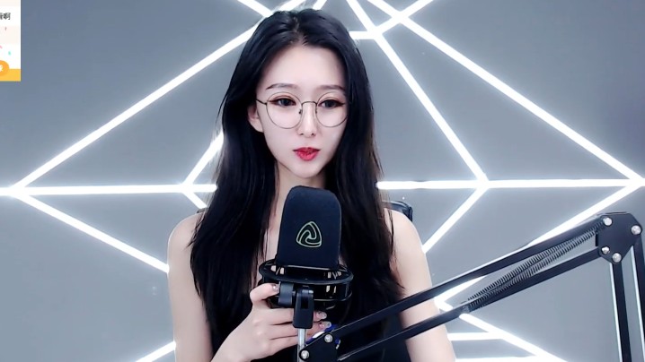 R2lybDxlbT5fPC9lbT5zZXZlbjxlbT5fPC9lbT7lsI/mn5I8ZW0+XzwvZW0+ODjjgII=