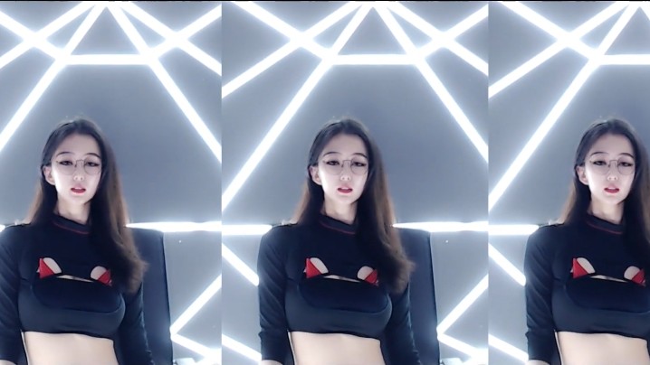 R2lybDxlbT5fPC9lbT5zZXZlbjxlbT5fPC9lbT7lsI/mn5I8ZW0+XzwvZW0+ODXjgII=