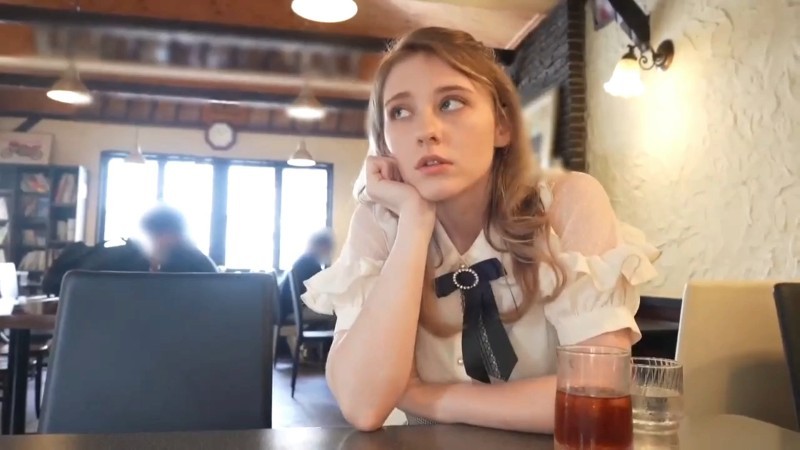 6LaF576O5aWz56We5Zyo5ZKW5ZWh5bqX5biu5Lq65Y+j54iG