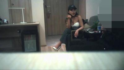 44CQ5p6B5ZOB6Jyc5qGD6IeA44CR56C46YeN6YeR5omT6LWP572R57qi5aWz56We57qm5Ye66YWS5bqX56eB5ouNIOWuouWOheWPo+a0u+S+jeWliSDluorkuIrmv4Dmg4XovpPlh7og56ys5LiA6KeG6KeS5YG35b2VPGVtPuS4u+aSrTwvZW0+6aKk5qCX5aiH5ZaY